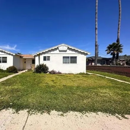 Rent this 3 bed house on 1105 Spruce Street in Oxnard, CA 93033