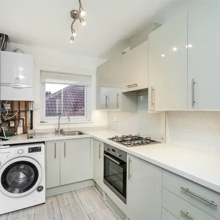 Image 4 - 344 Victoria Road, London, HA4 0DR, United Kingdom - Apartment for rent