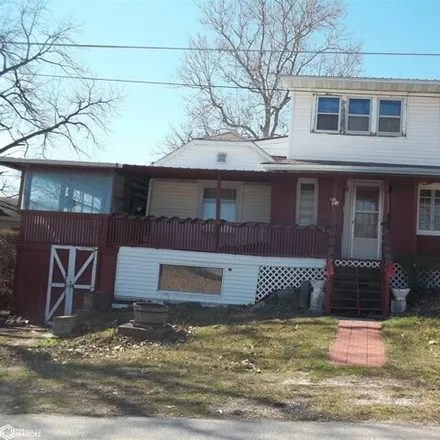 Buy this 3 bed house on 608 South Division Street in Creston, IA 50801