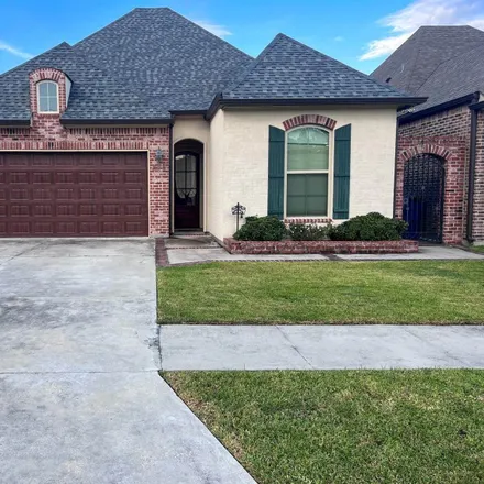 Buy this 15 bed house on 224 Kellogg Avenue in Lafayette, LA 70506