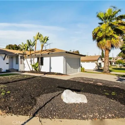 Image 2 - 901 East Nordby Street, Carson, CA 90746, USA - House for sale