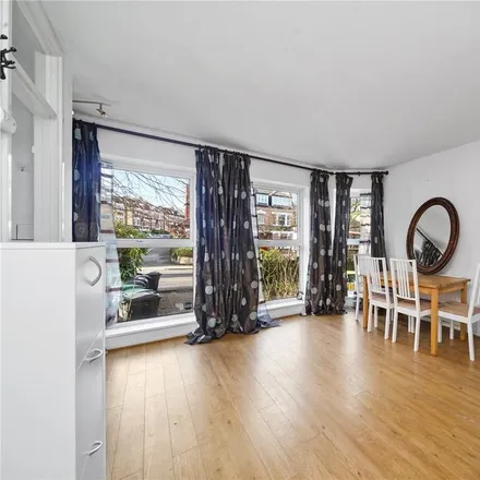 Rent this 2 bed apartment on Abbots Terrace in London, N8 9DY
