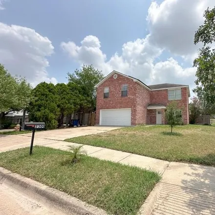 Image 2 - 2301 Munich Street, Brownsville, TX 78520, USA - House for sale