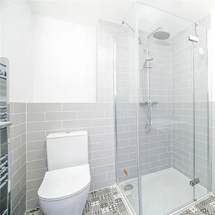 Image 3 - Cold Steel, 238 Camden High Street, London, NW1 8QS, United Kingdom - Apartment for rent