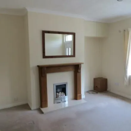 Image 4 - Peter Street, Westhoughton, BL5 2DF, United Kingdom - Townhouse for rent