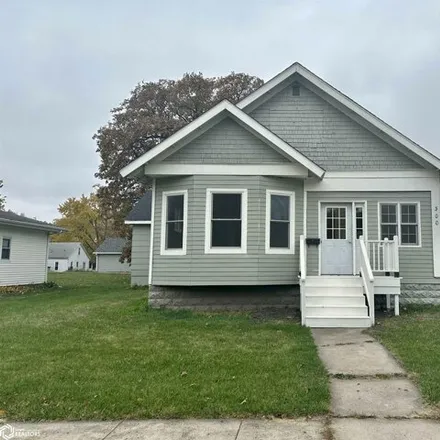 Buy this 2 bed house on 623 West Monroe Street in Jefferson, IA 50129