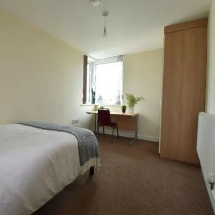 Image 4 - MAF Properties, 114 Ecclesall Road, Sheffield, S11 8JB, United Kingdom - Room for rent