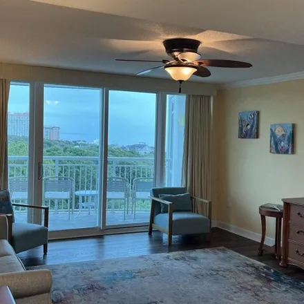 Image 9 - Horizons at 77th, 215 77th Avenue North, Myrtle Beach, SC 29572, USA - Condo for sale