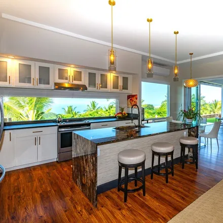 Buy this 3 bed house on Pualena Street in Holualoa CDP, HI 96725