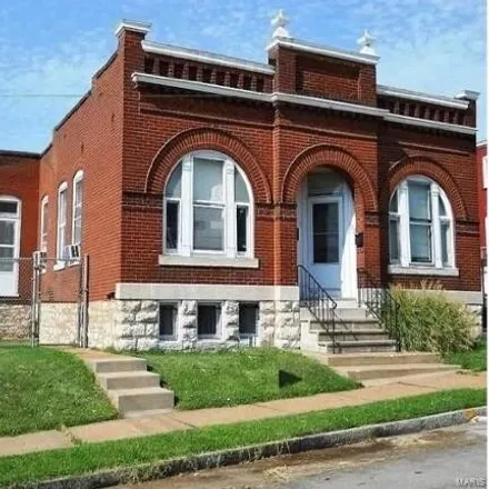 Buy this 2 bed house on 106 Haven Street in St. Louis, MO 63111