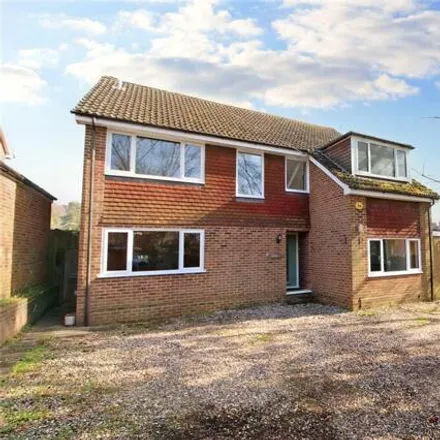 Buy this 4 bed house on New Road Hill in Upper Woolhampton, RG7 5SA
