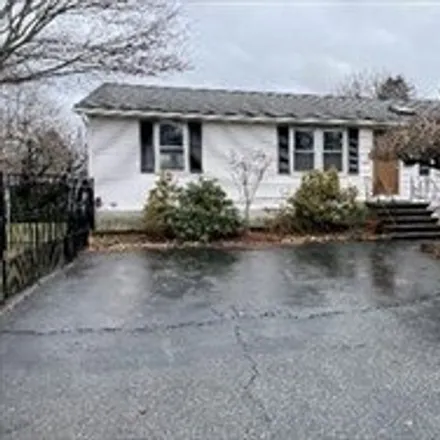 Buy this 2 bed house on 50 Elmwood Street in North Andover, MA 01843