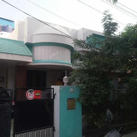 Rent this 2 bed house on unnamed road in Aliganj, Lucknow - 226024