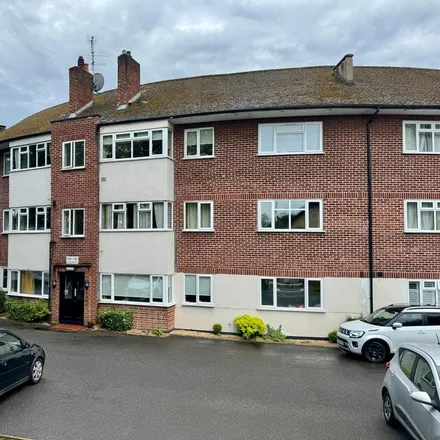 Rent this 2 bed apartment on 6-9 River Road in Taplow, SL6 0AT