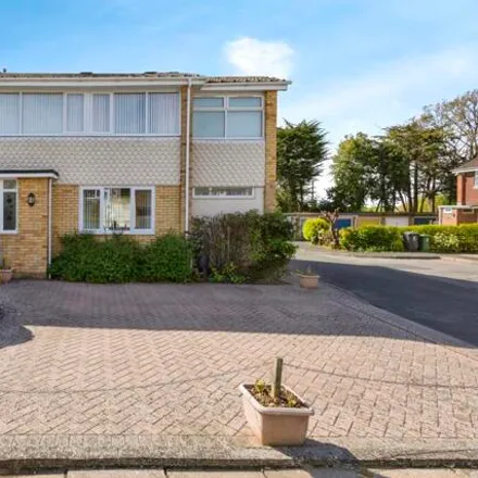 Buy this 4 bed house on Wraysbury Park Drive in Havant, PO10 7UU