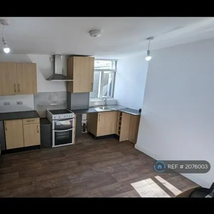 Image 1 - Iceland, 12, 14 Quay Street, Ammanford, SA18 3DB, United Kingdom - Apartment for rent