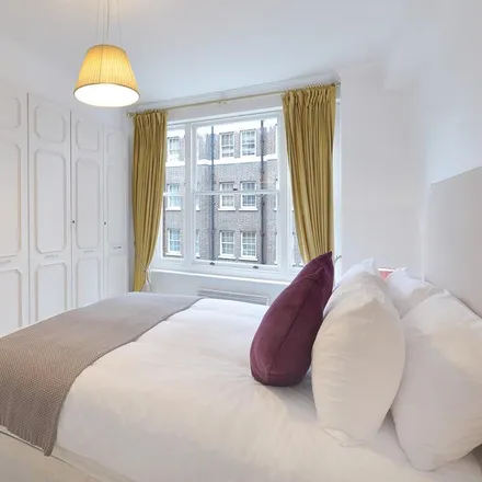 Rent this 1 bed apartment on 10 Hill Street in London, W1J 5LR