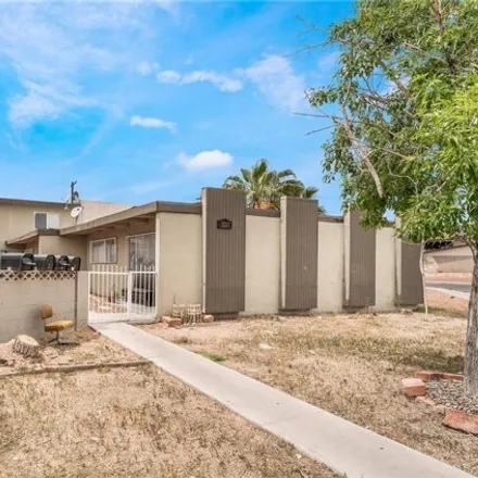 Buy this studio house on 3293 Joann Way in Las Vegas, NV 89108