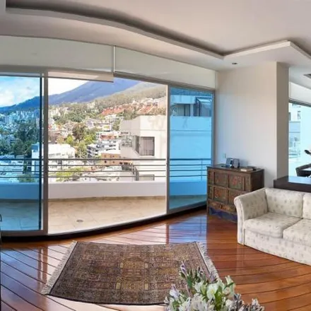 Buy this 3 bed apartment on Fraedan in Los Cabildos N41-10, 170104
