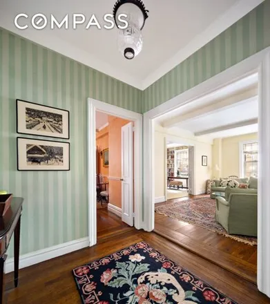 Image 3 - 125 East 63rd Street, New York, NY 10065, USA - Apartment for sale