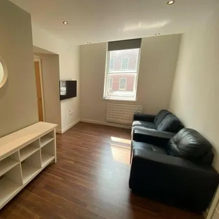 Image 8 - Istanbul, 152 West Street, Devonshire, Sheffield, S1 4ES, United Kingdom - Apartment for rent