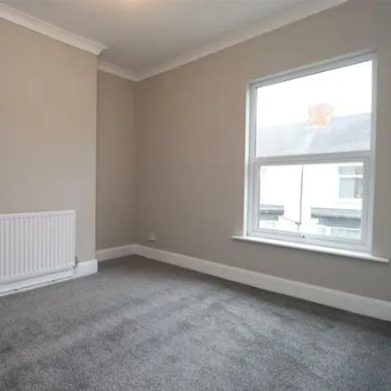 Image 7 - Hampton Road, Stockton-on-Tees, TS18 4DX, United Kingdom - Townhouse for sale