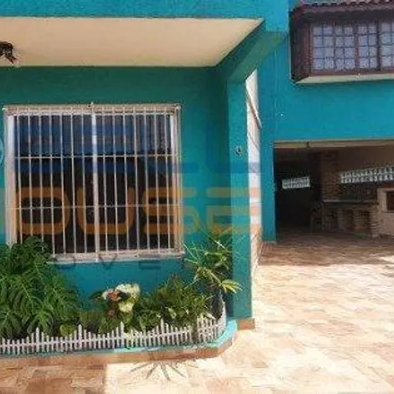 Rent this 3 bed house on Rua Dom Silvério Pimenta in Vila Scarpelli, Santo André - SP