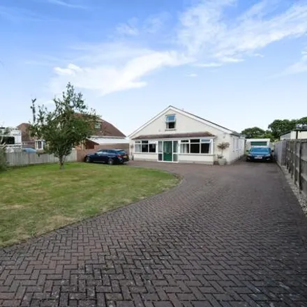 Image 1 - Hayling Island Donkey Sanctuary, Havant Road, Fleet, PO11 0PS, United Kingdom - House for sale