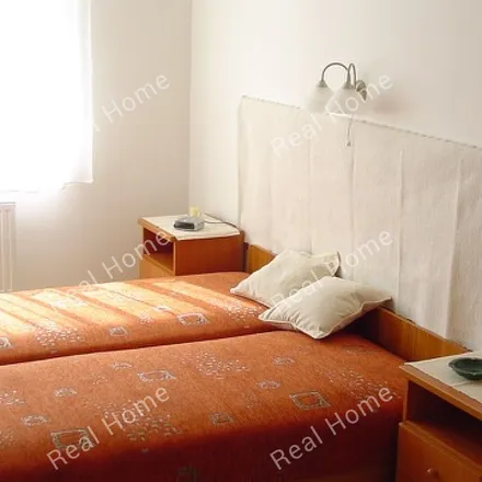 Rent this 2 bed apartment on IX. Kerületi Polgármesteri Hivatal in Budapest, Bakáts tér 14