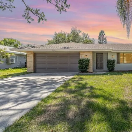 Image 1 - 1032 Briarwood Boulevard Northeast, Palm Bay, FL 32905, USA - House for sale