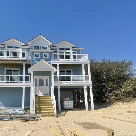 Buy this 6 bed house on 960 Corolla Drive in Corolla, Currituck County