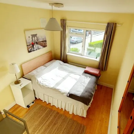 Rent this 1 bed room on 79 Trimleston Gardens in Trimleston or Owenstown, Blackrock
