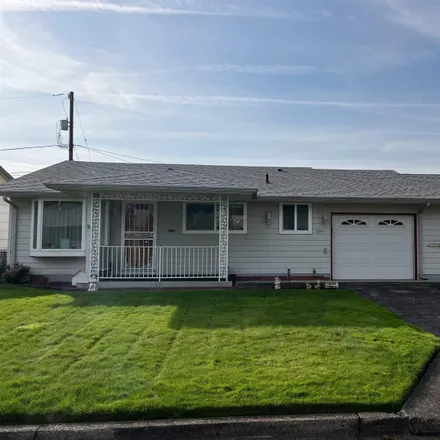 Buy this 2 bed house on 1345 Randolph Road in Woodburn, OR 97071