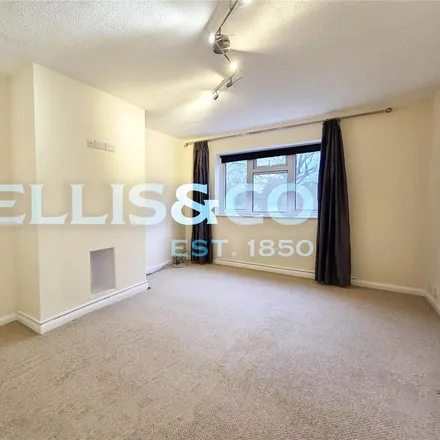Rent this 3 bed apartment on Haydon Drive in London, HA5 2PW