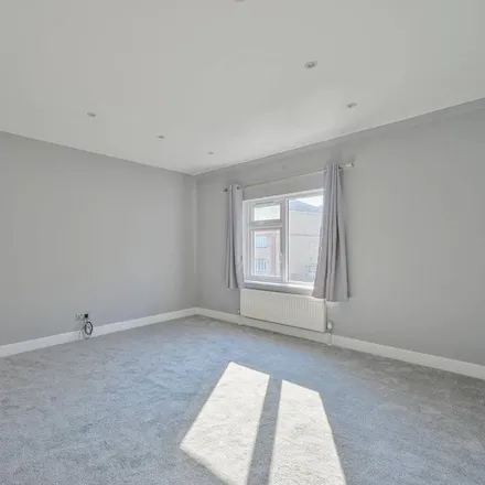 Rent this 3 bed apartment on The Railway Tavern in East Barnet Road, London