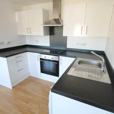 Image 3 - unnamed road, Pudsey, LS13 4FA, United Kingdom - Apartment for rent