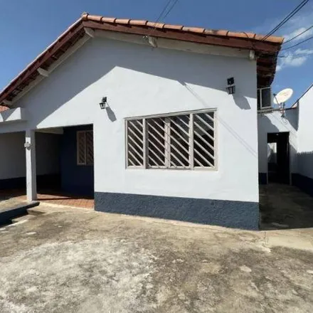 Rent this 4 bed house on Rua Oscar Strauss in Jardim Del Rey, São José dos Campos - SP