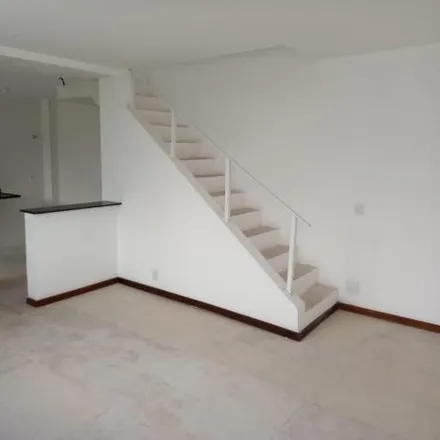 Buy this 2 bed house on Rua Joaquim Méier in Lins de Vasconcelos, Rio de Janeiro - RJ