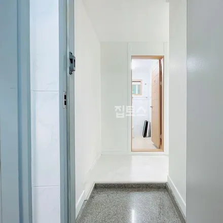 Image 3 - 서울특별시 광진구 화양동 19-36 - Apartment for rent