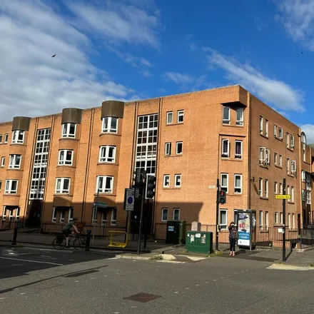 Rent this 2 bed apartment on St. Vincent Street / Elderslie Street in St Vincent Street, Glasgow