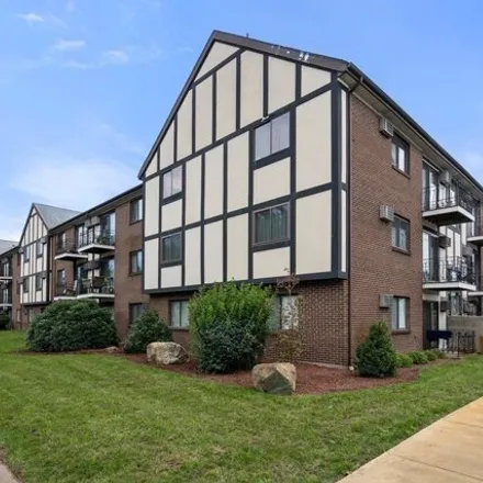 Buy this 1 bed condo on 151 Bittersweet Lane in Randolph, MA 02368