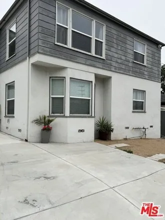 Rent this 2 bed house on 1762 Glendon Avenue in Los Angeles, CA 90024