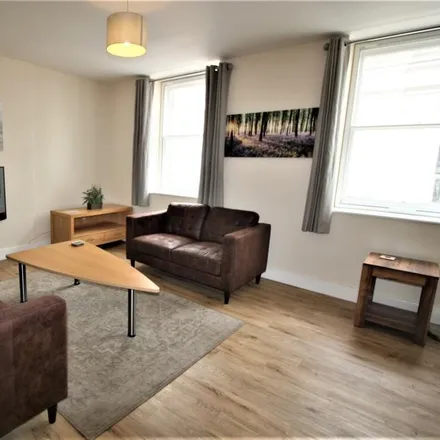 Image 2 - 37 Northernhay Street, Exeter, EX4 3EL, United Kingdom - Apartment for rent