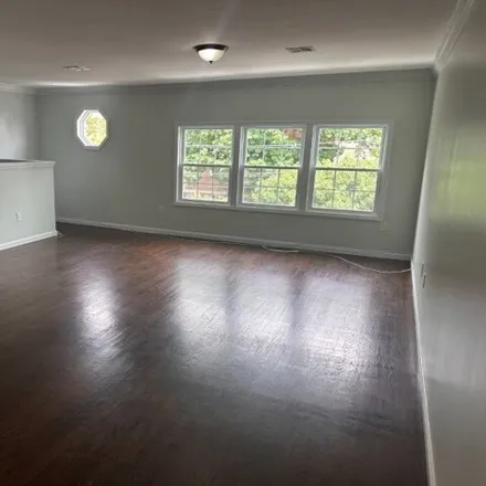 Image 3 - 224 S 5th St, New Jersey, 07206 - Apartment for rent