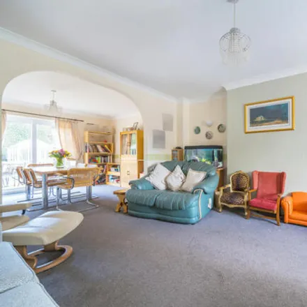 Image 2 - Oolite Grove, Bath, BA2 2UF, United Kingdom - House for sale