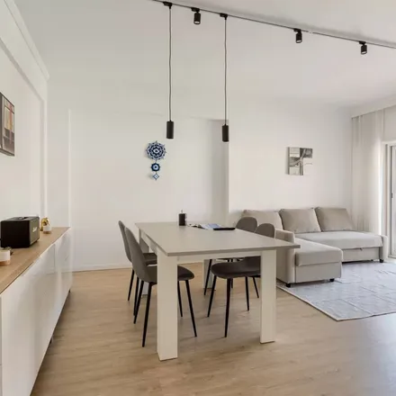 Image 8 - Rua Sampaio Bruno 66, 2775-211 Cascais, Portugal - Apartment for rent