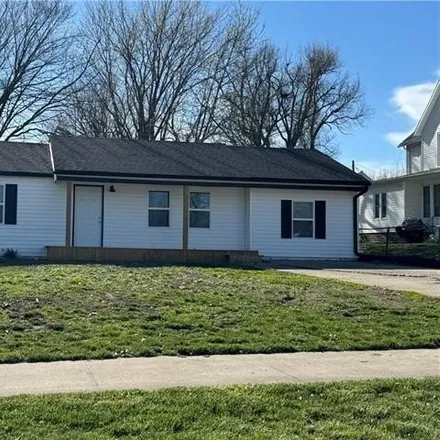 Buy this 3 bed house on 677 North Mead Street in Cameron, MO 64429
