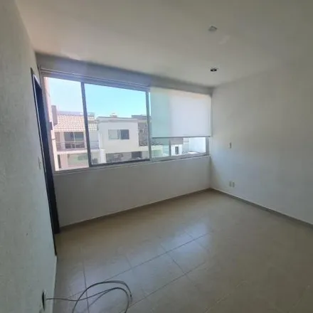 Rent this 3 bed house on Circuito Santa Fe 306 in Hda Santa Fe, 37296 León