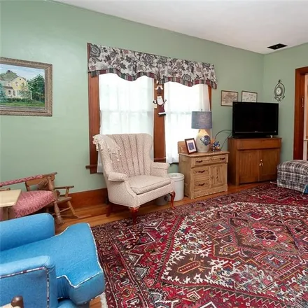 Image 4 - 15 Oak Street, Geneseo, Village of Geneseo, NY 14454, USA - House for sale