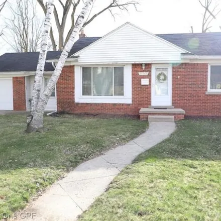 Buy this 3 bed house on 23060 Lilac Street in Farmington, Oakland County